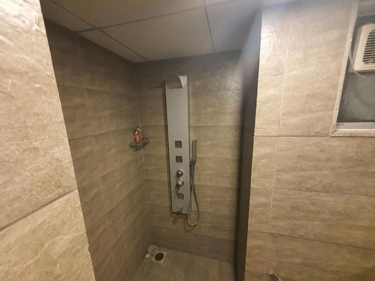 Weekend Address Managed By P.C Homes Surat Exterior photo